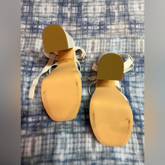 Forever 21 Faux Leather Caged Platform Heels - Picture 3 of 5